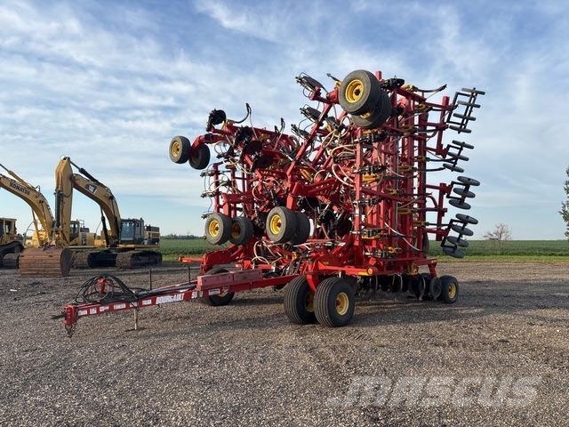 Bourgault 5810 Farm Drills