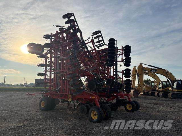 Bourgault 5810 Farm Drills