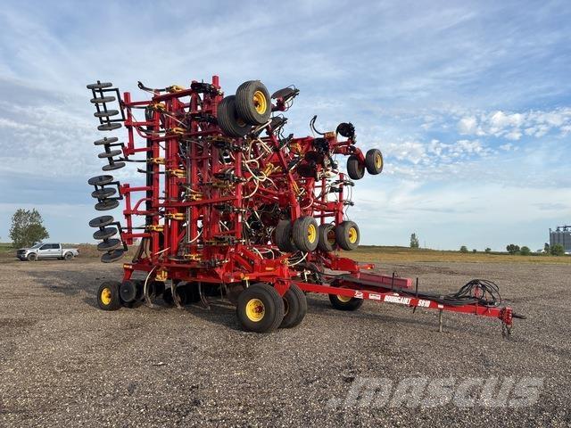 Bourgault 5810 Farm Drills