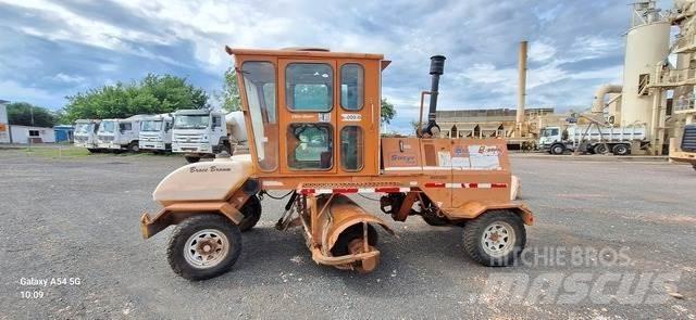 Broce RCT350 Indoor sweepers