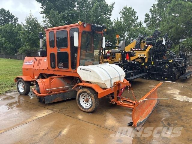 Broce RCT350 Indoor sweepers