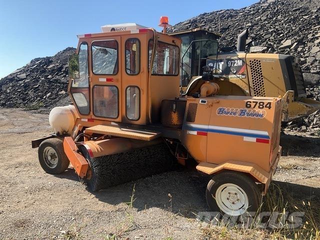 Broce RJ300 Indoor sweepers
