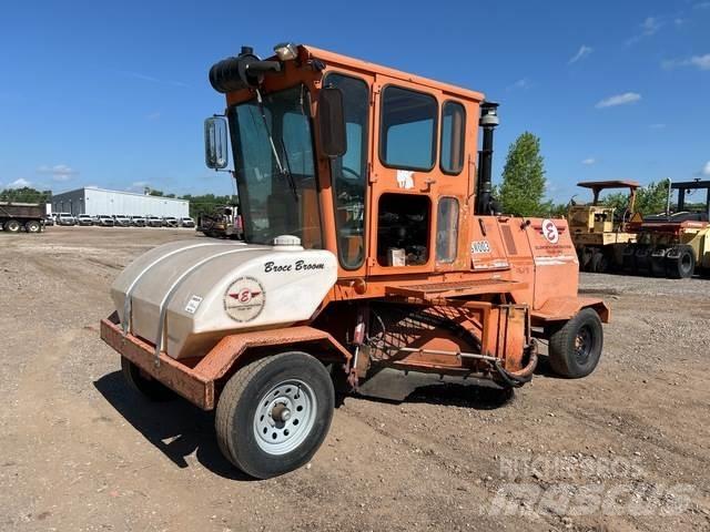 Broce RJ350 Indoor sweepers