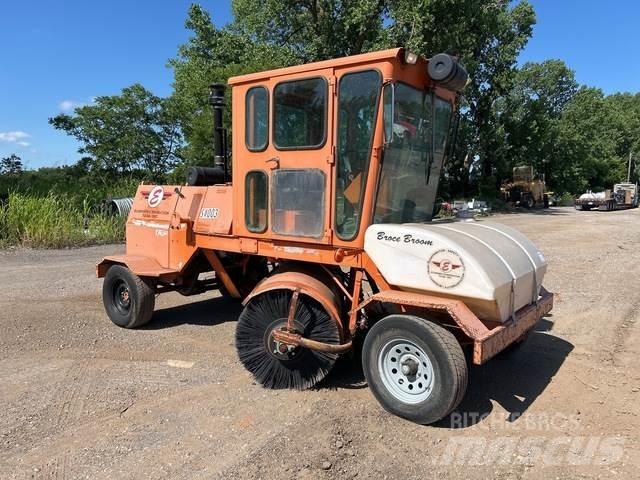 Broce RJ350 Indoor sweepers