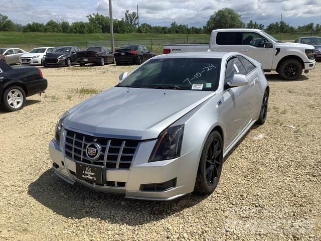 Cadillac CTS Automobiles / SUVS