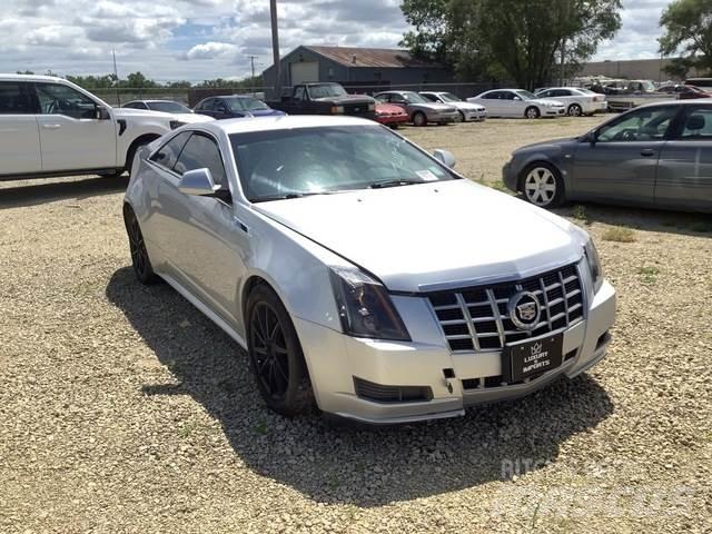 Cadillac CTS Automobiles / SUVS