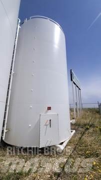  Calroc Tank Trailers