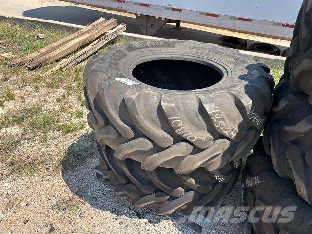  Camso BHL Tires, wheels and rims