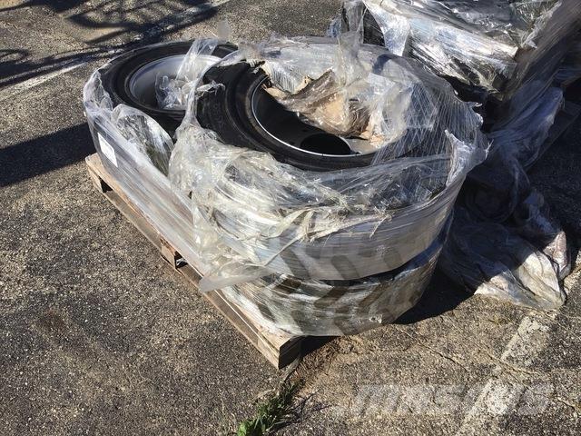  Camso SKS532 Other