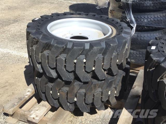  Camso SKS792S Tires, wheels and rims