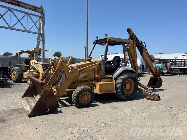 CASE 580L Backhoe Loaders