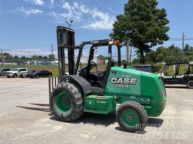 CASE 586H Rough Terrain Trucks