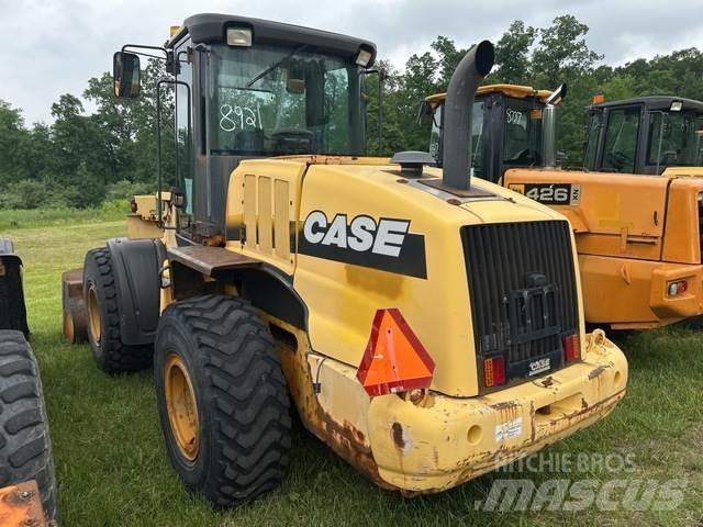 CASE 621E Wheel Loaders
