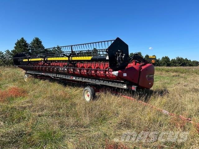 Case IH 3020 Harvester Headers