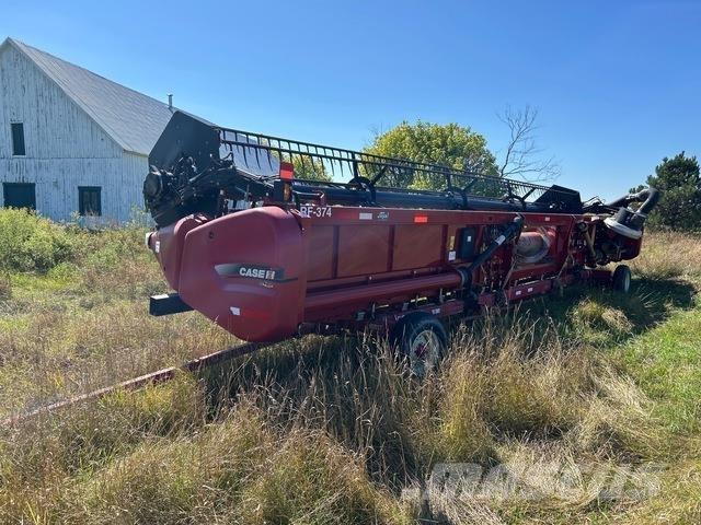 Case IH 3020 Harvester Headers