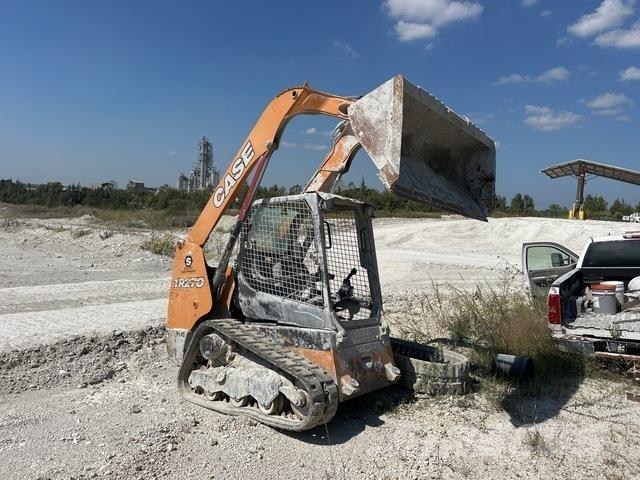 CASE TR270 Skid Steer Loaders