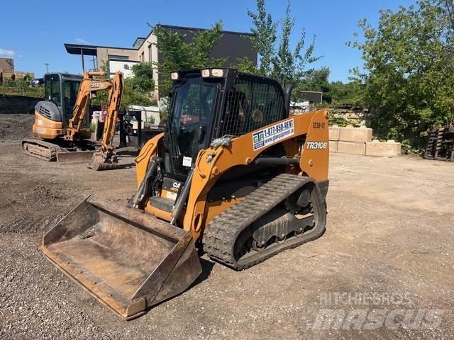 CASE TR310B Skid Steer Loaders