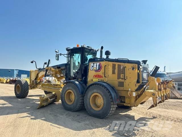 CAT 14 Motor Graders