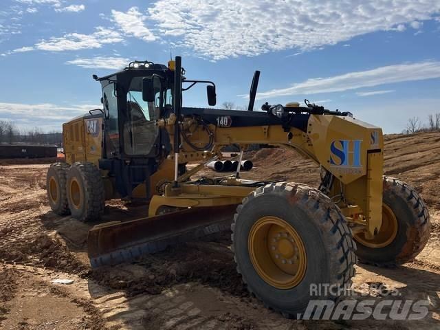 CAT 140 Motor Graders