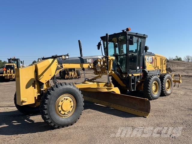 CAT 140 Motor Graders