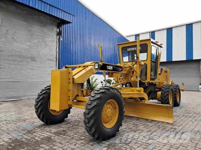 CAT 140H Motor Graders