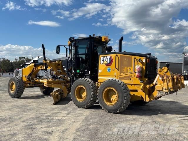 CAT 150 Motor Graders