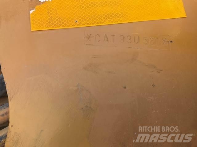 CAT 16G Motor Graders
