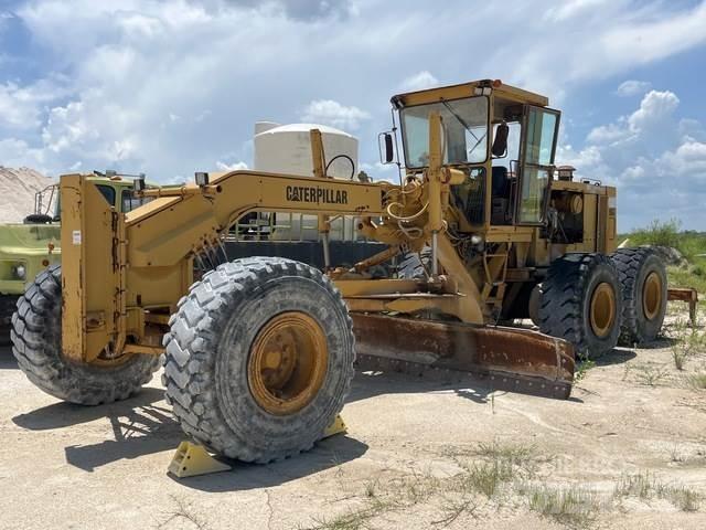 CAT 16G Motor Graders