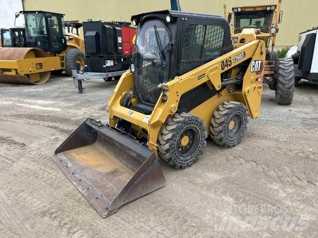 CAT 226D3 Skid Steer Loaders