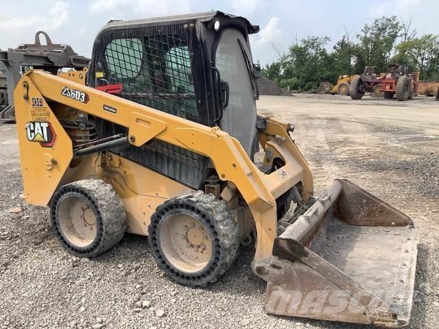 CAT 236D3 Skid Steer Loaders