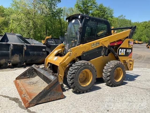 CAT 262D Skid Steer Loaders