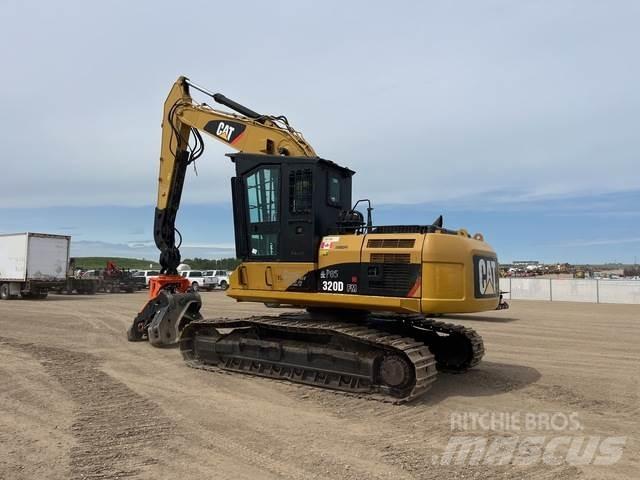 CAT 320DFM Slasher Saws