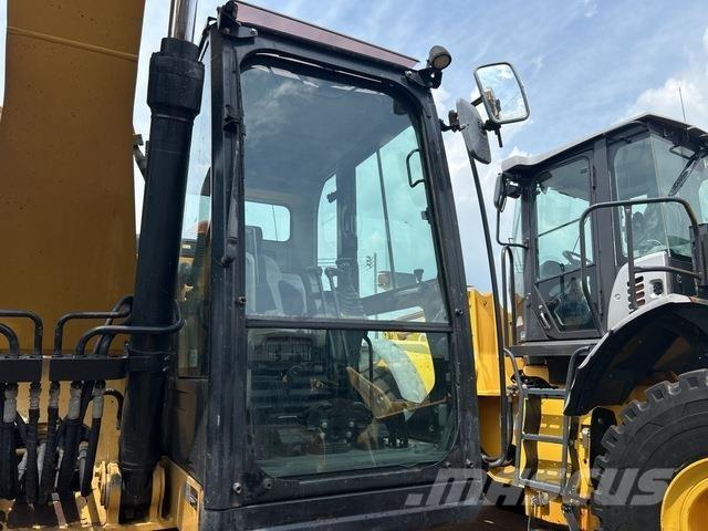 CAT 320E-2 Crawler Excavators