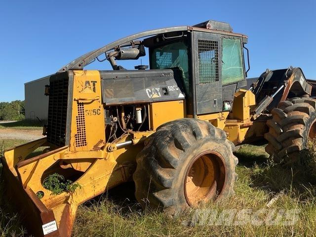 CAT 525C Skidders