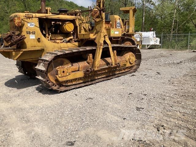 CAT 571G Booms and dippers