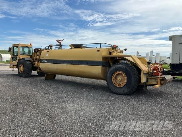 CAT 613C Water Tankers