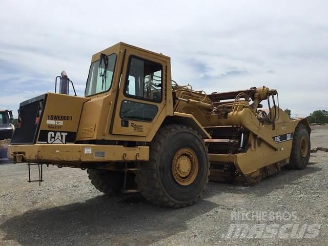 CAT 615C Scrapers
