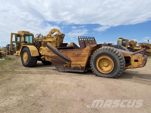 CAT 621B Scrapers