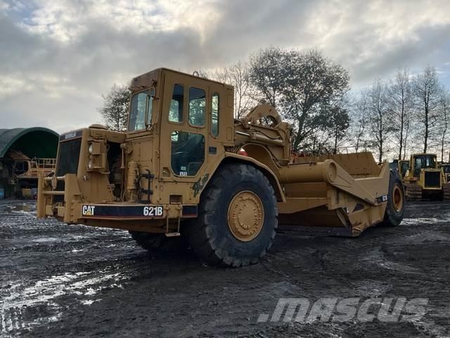 CAT 621B Scrapers