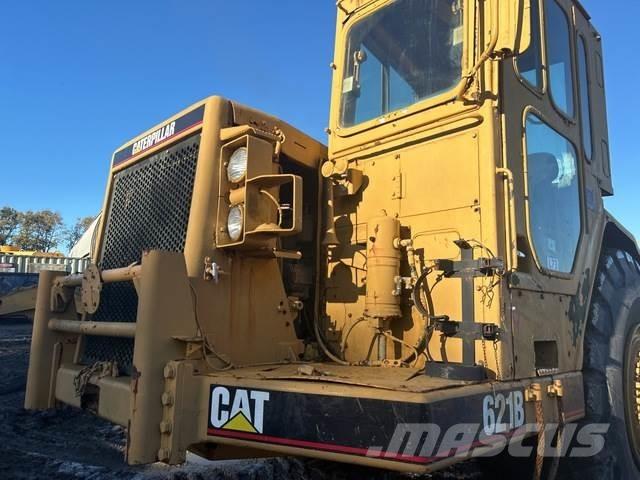 CAT 621B Scrapers