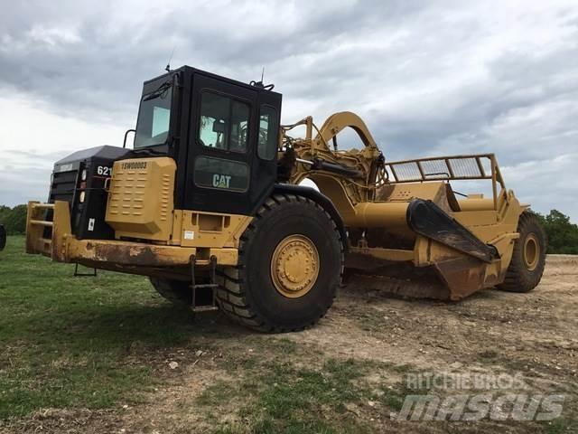CAT 621G Scrapers