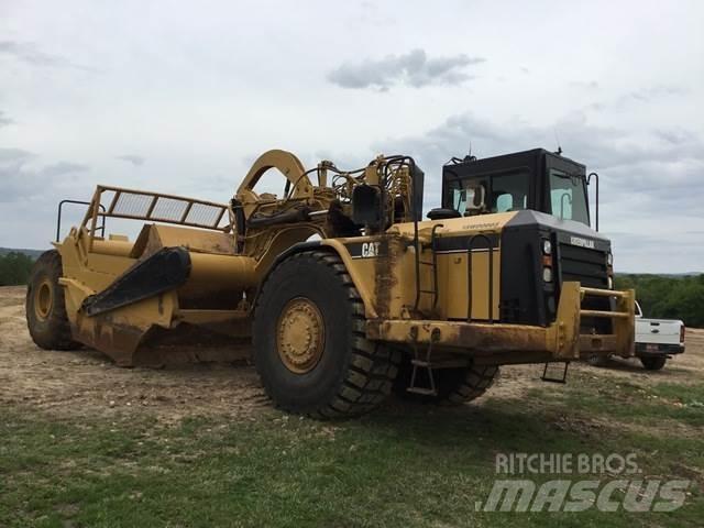 CAT 621G Scrapers