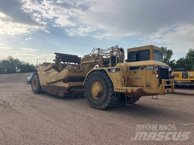 CAT 623G Scrapers