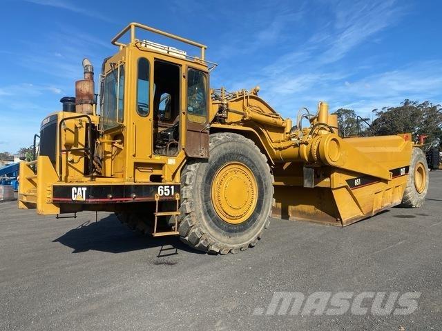 CAT 651 Water Tankers