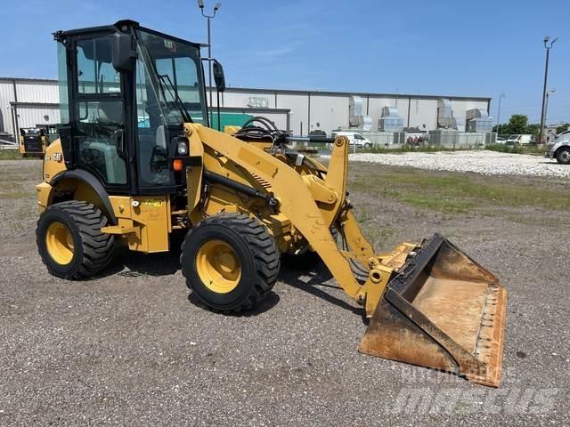 CAT 903D Wheel Loaders