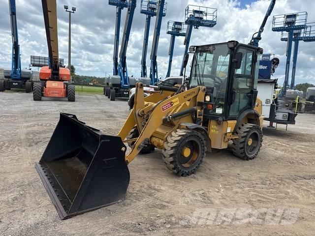 CAT 903D Wheel Loaders