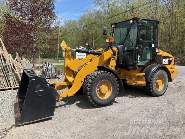 CAT 907H Wheel Loaders