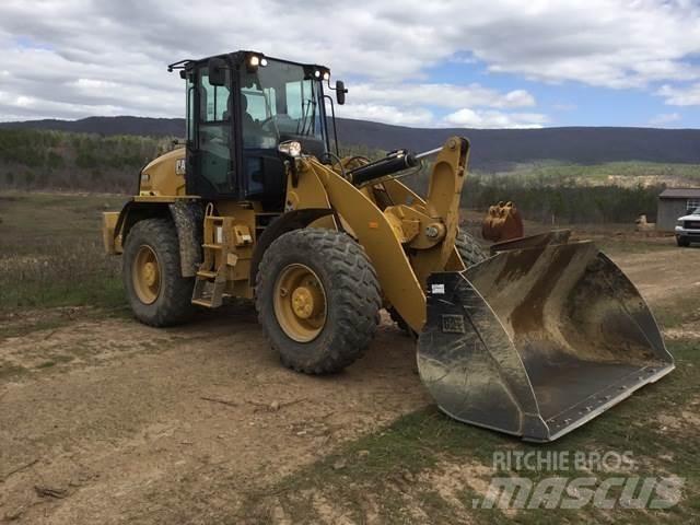 CAT 920 Wheel Loaders