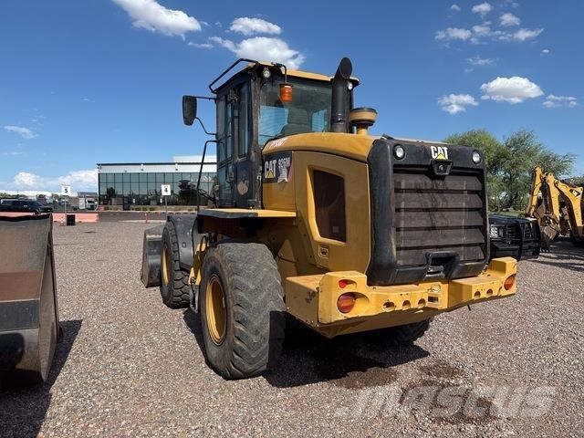 CAT 926M Wheel Loaders