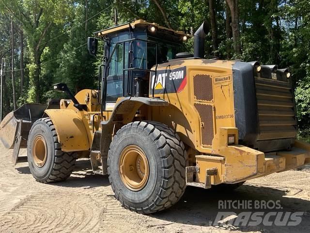 CAT 950M Wheel Loaders